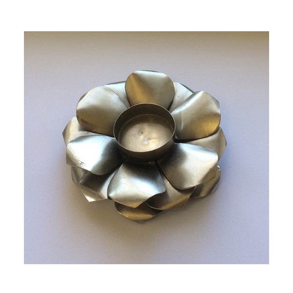 Fyrfadsstage blomst - 16 cm