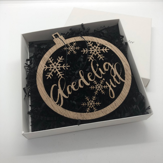 Julpynt i trä - Set med 4 olika