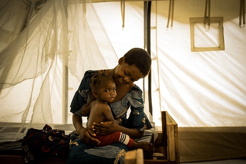 Medici Senza Frontiere: vaccino contro il morbillo per le operazioni di emergenza di MSF