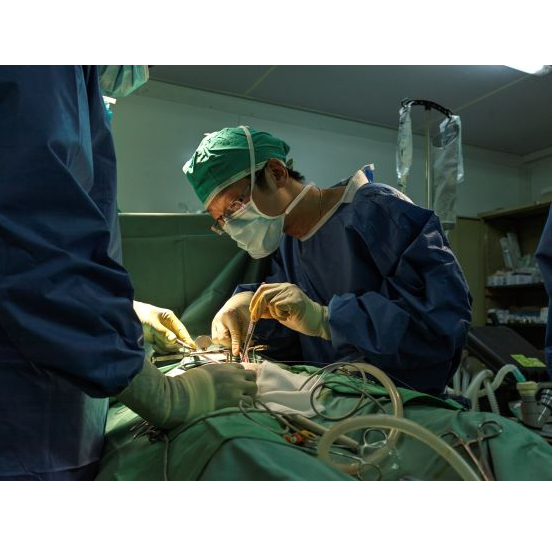 Doctors Without Borders: 3 sets of sutures used in DWB emergency operations